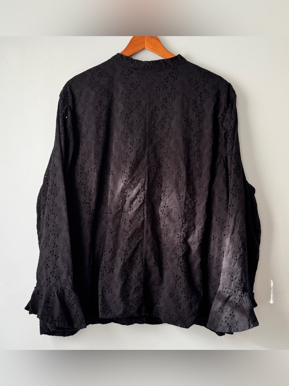 Lauren Ralph Lauren Black Floral Eyelet Button Down Blouse Plus Size 22W / 3X - Picture 5 of 13